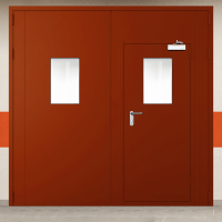 Ворота металлические двустворчатые красные с дверью, двумя окнами, доводчиком и блестящей ручкой