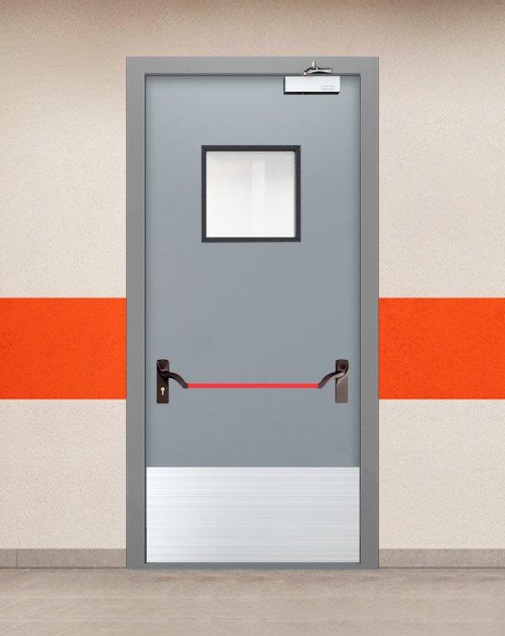 Противопожарная однопольная серая дверь EIS 60 с ручкой антипаника, квадратным окном, широким отбойником