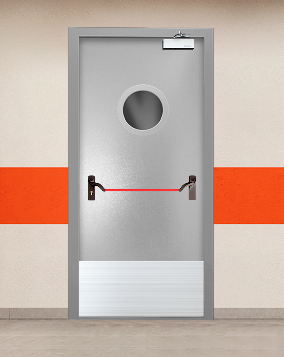 Противопожарная однопольная серая дверь порошковым напылением EIS 45 с ручкой антипаника, круглым окном, широким отбойником