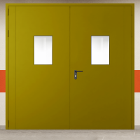 Ворота металлические двустворчатые желтые с двумя окнами